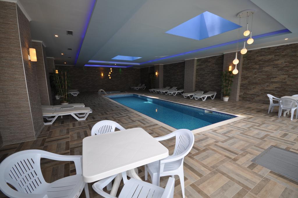 אלאניה Aura Residence מראה חיצוני תמונה